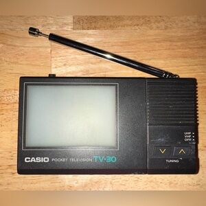 Vtg Casio TV-30 Liquid Crystal Pocket Television Tested -Shows Static Oem Case